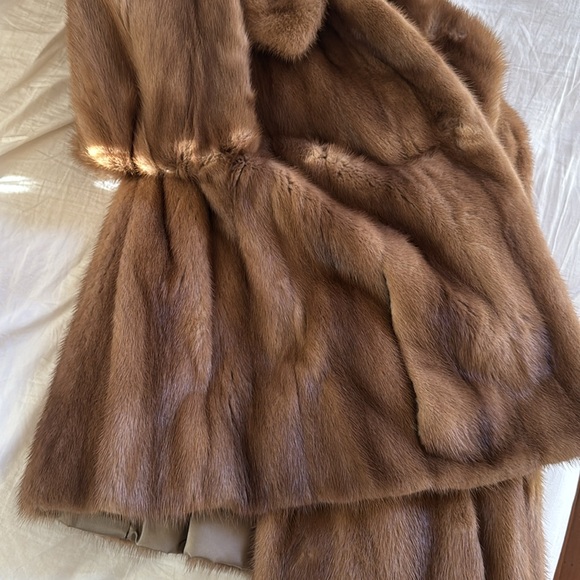 Vintage Mink Coat - Picture 6 of 13